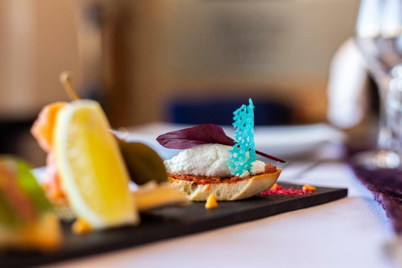 פויאנה ברשוב Rizzo Boutique Hotel מראה חיצוני תמונה